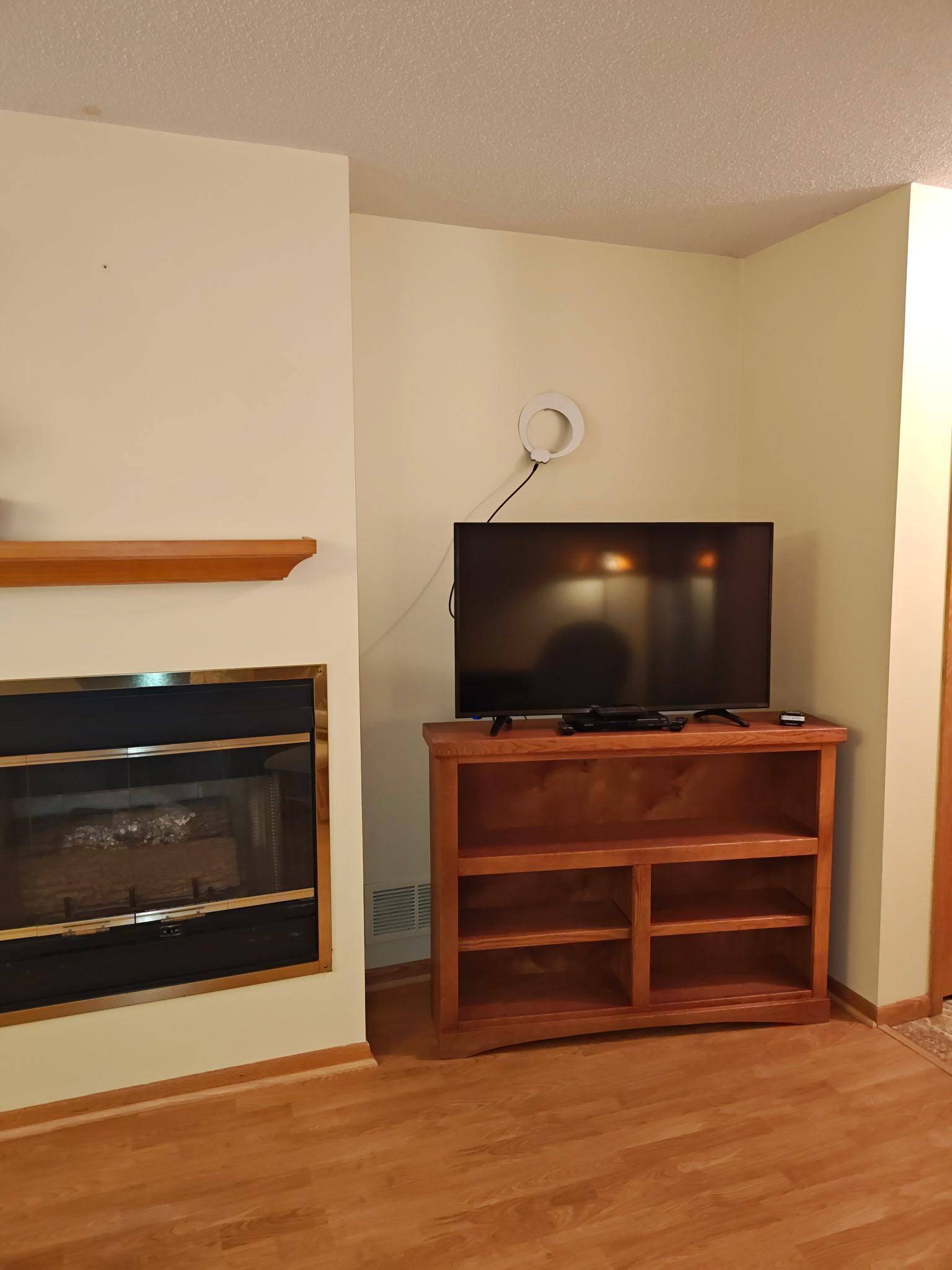 691 85th LN NW #2, Coon Rapids, MN 55433