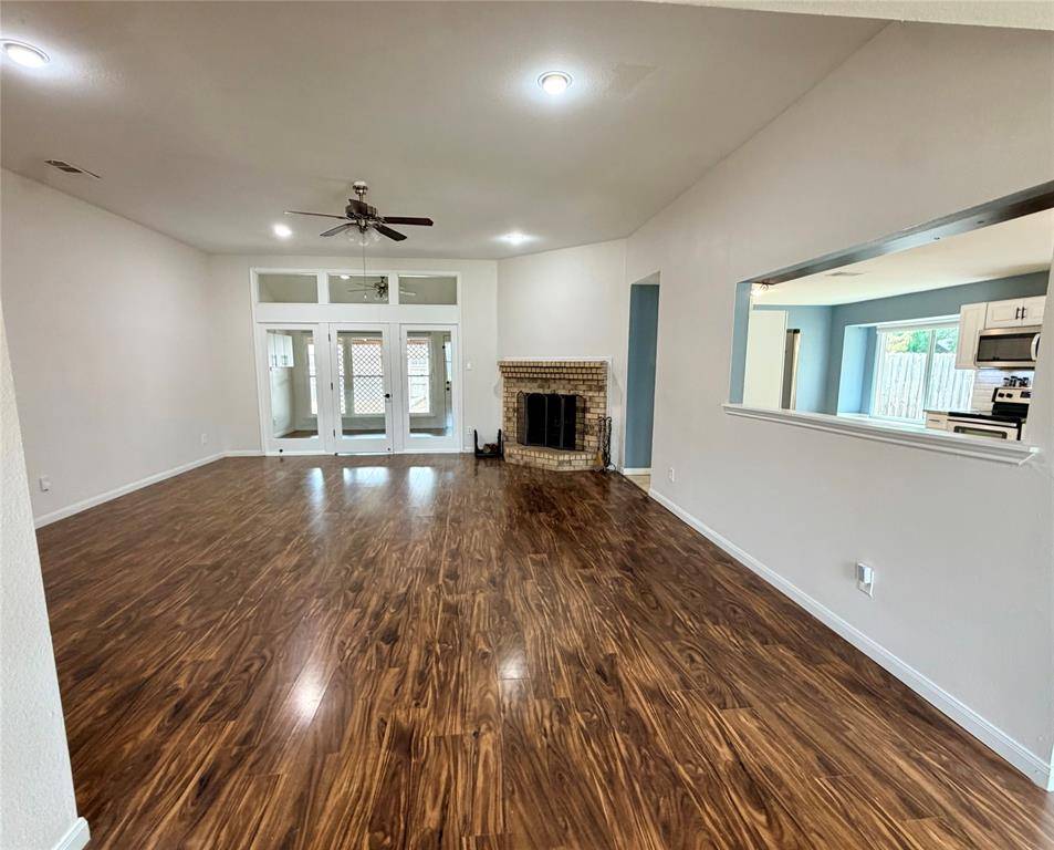 7102 Lyons Road, Garland, TX 75043