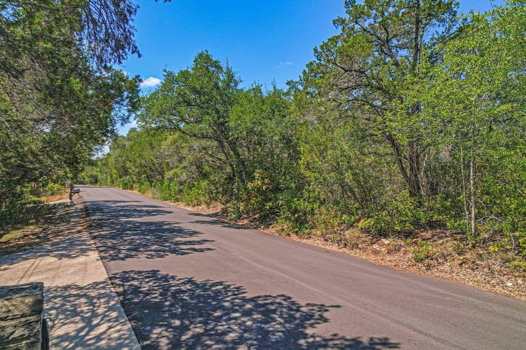 15746 Booth CIR, Volente, TX 78641
