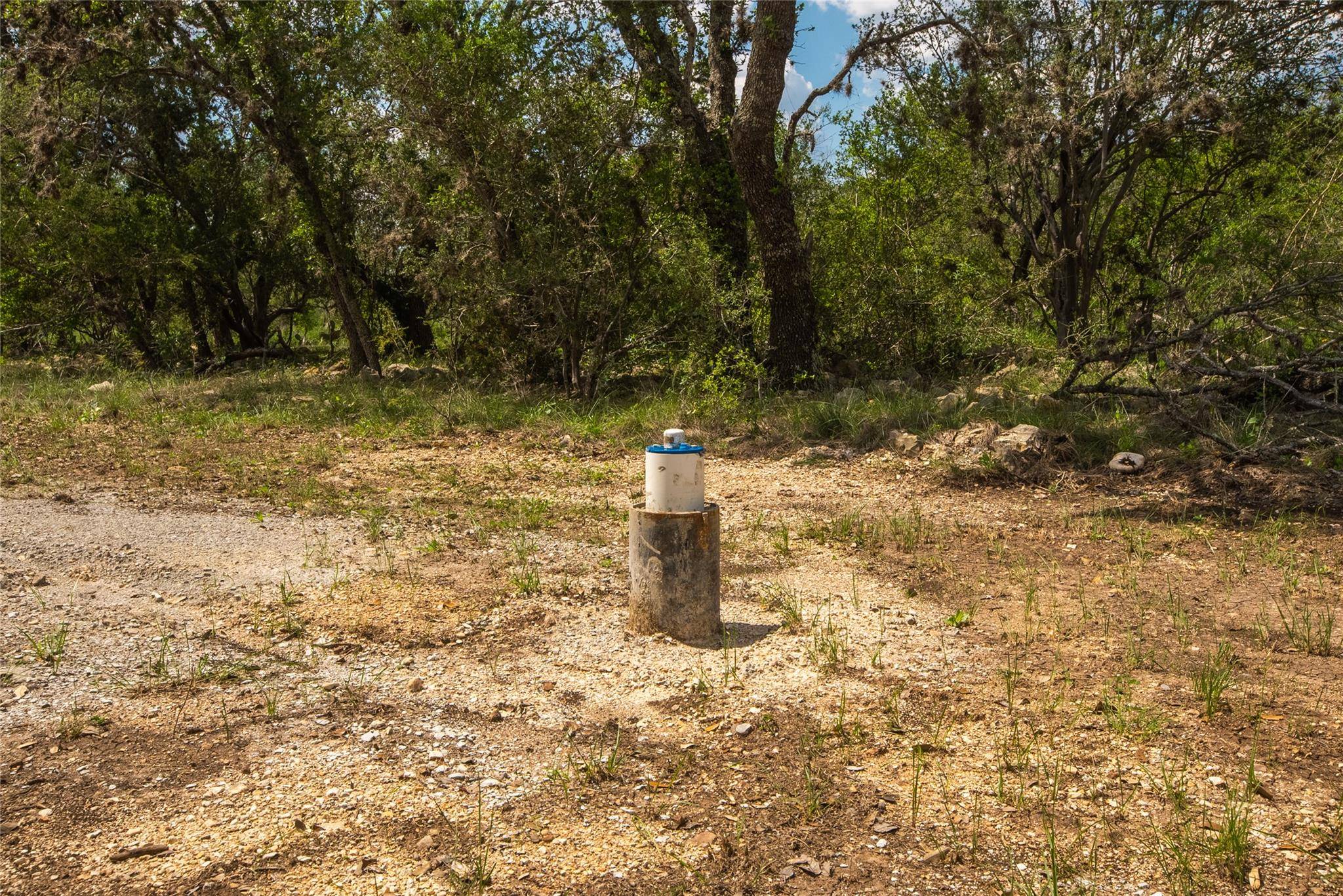 401 Bow Wood DR, Utopia, TX 78885