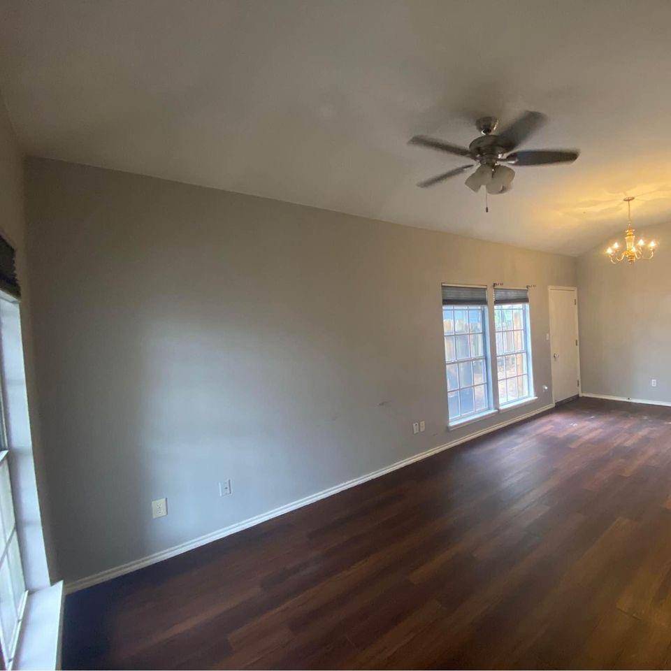 8704 Weiser DR #A, Austin, TX 78729