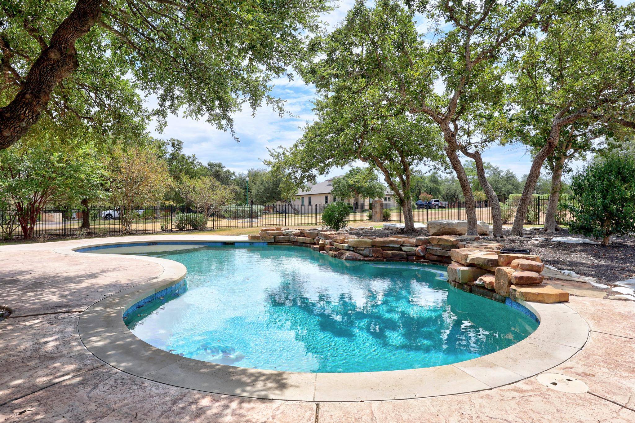 1003 Lucinda TER, Georgetown, TX 78628