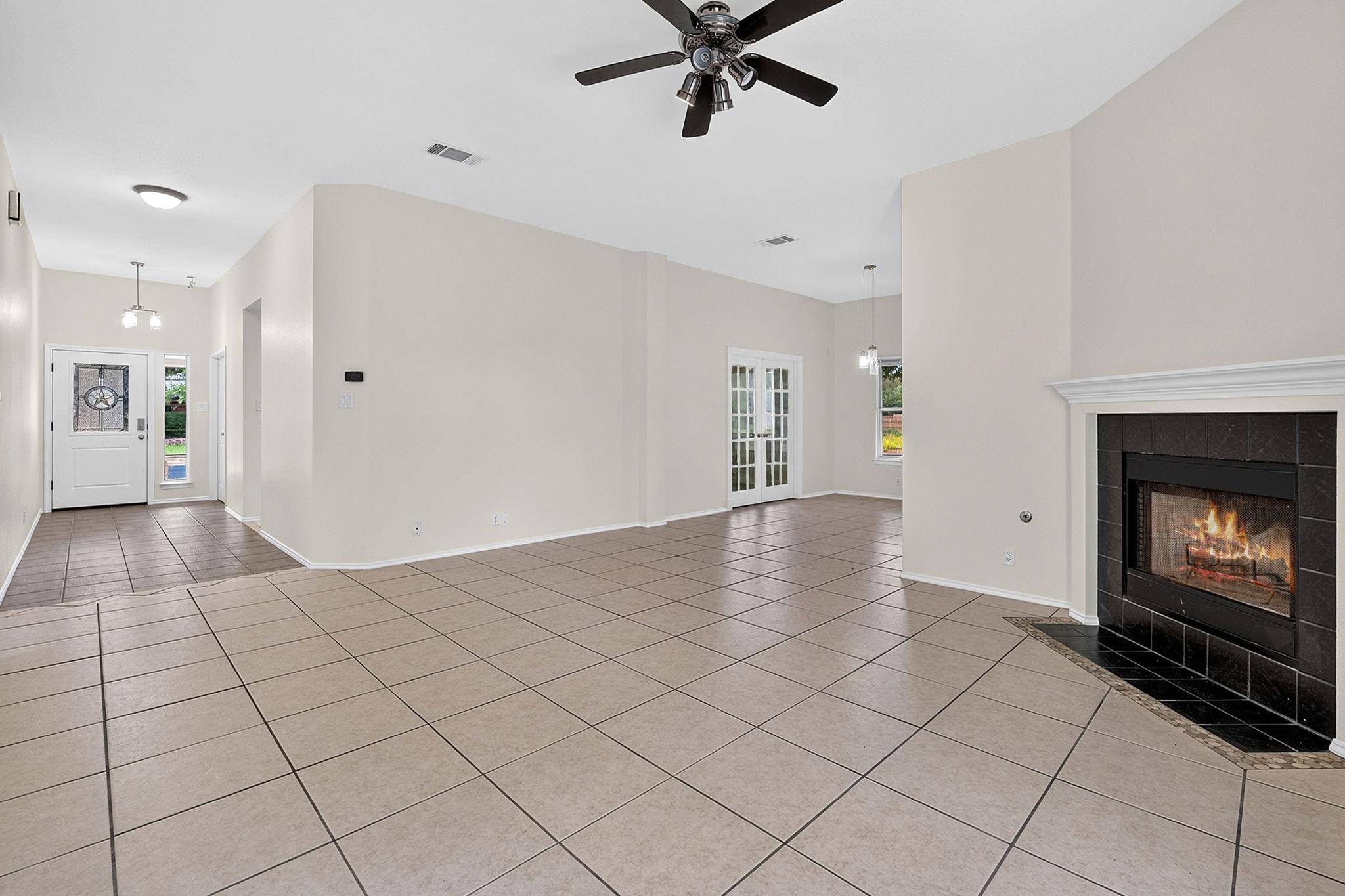6901 Bancroft Woods DR, Austin, TX 78729