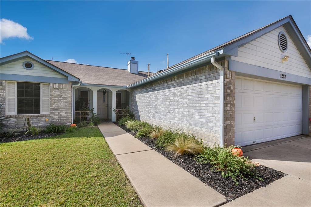 1252 Lacey Oak LOOP, Round Rock, TX 78681