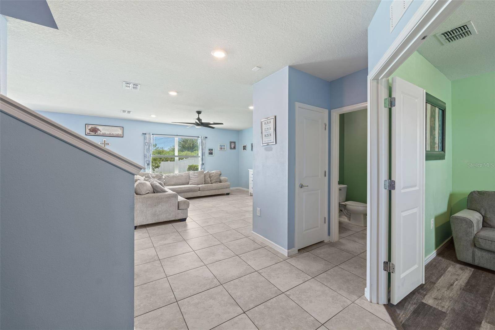 1007 GOLDEN SHINER AVE, Ruskin, FL 33570