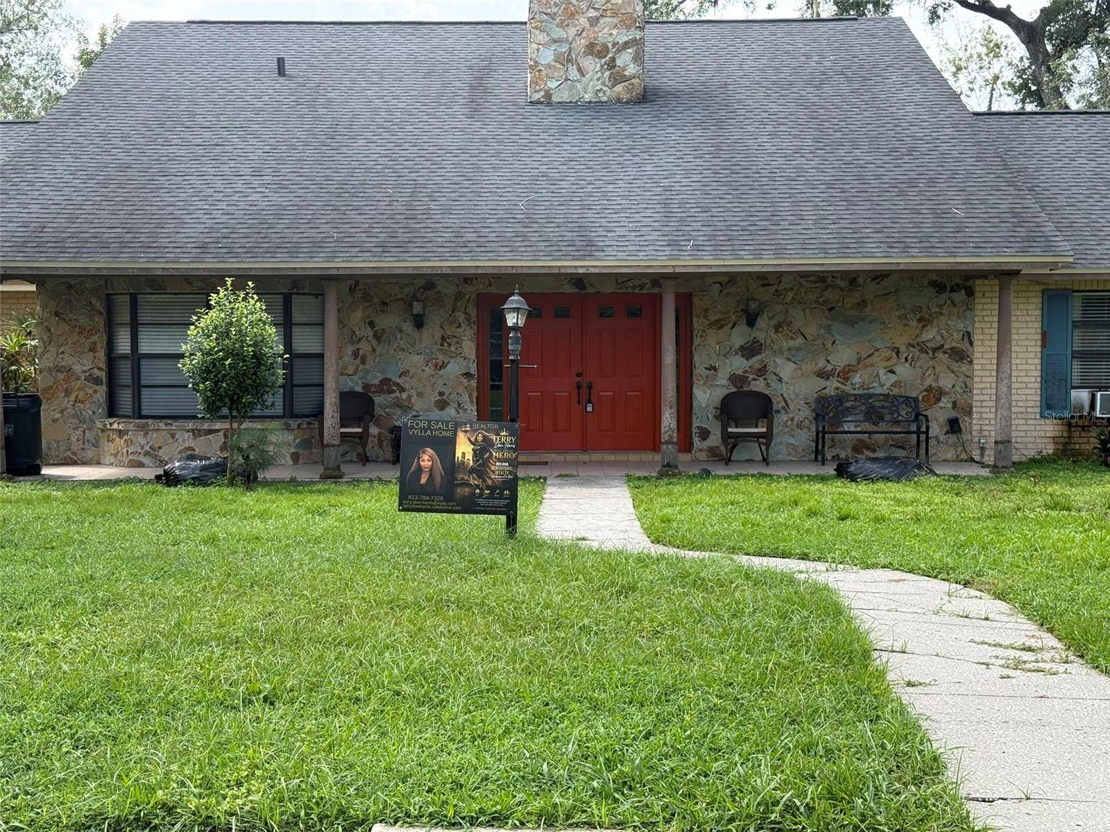 113 LOCUST DR, Brandon, FL 33511