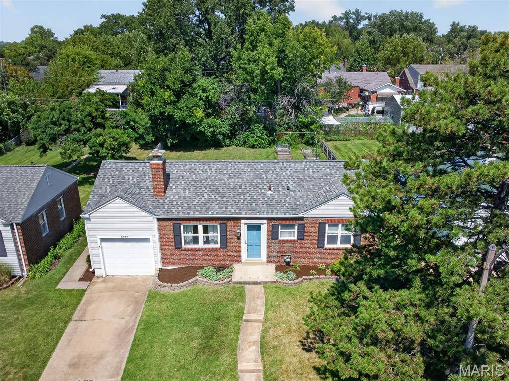 5527 Bancroft AVE, St Louis, MO 63109