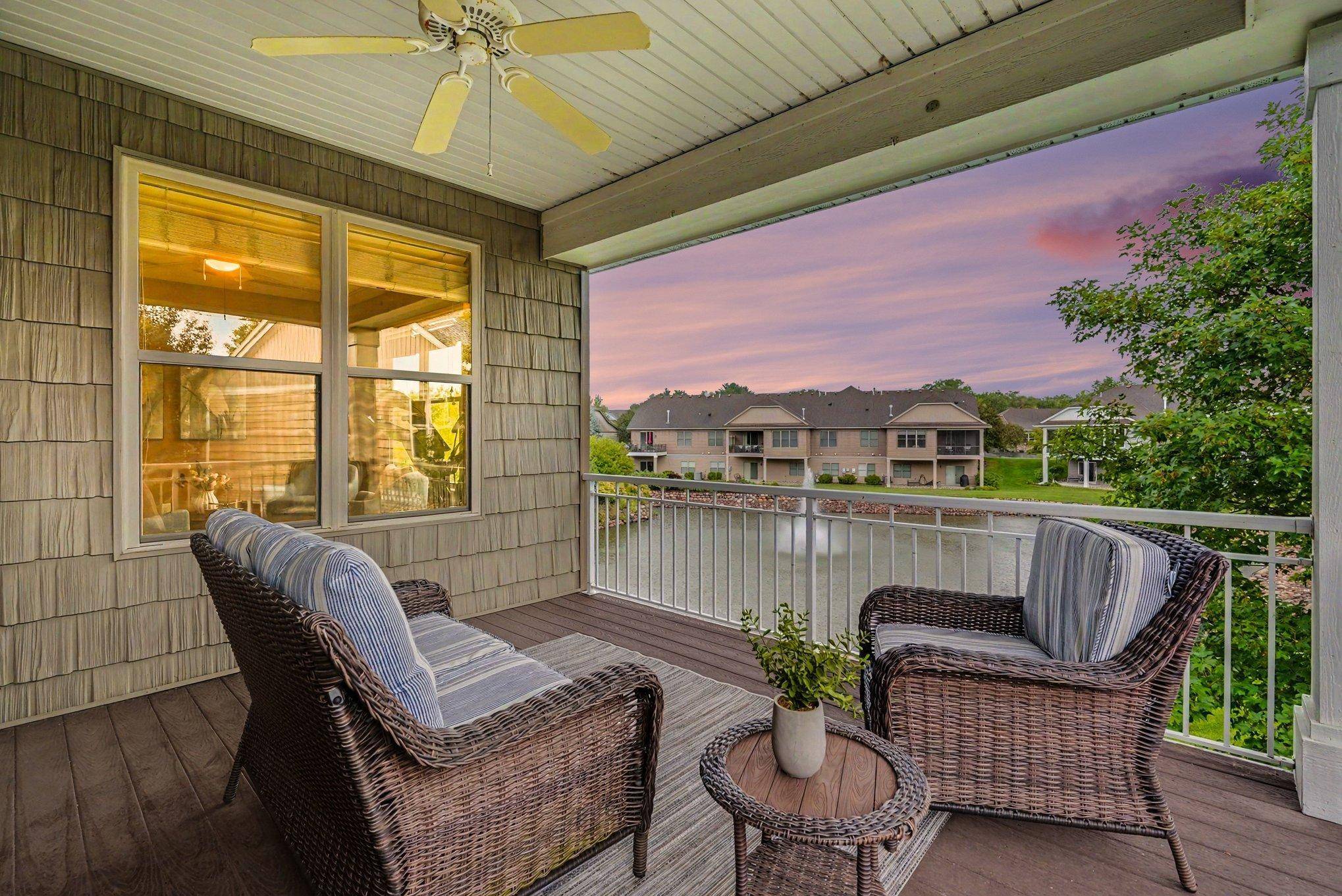 10776 Lyndale Bluffs TRL, Bloomington, MN 55420