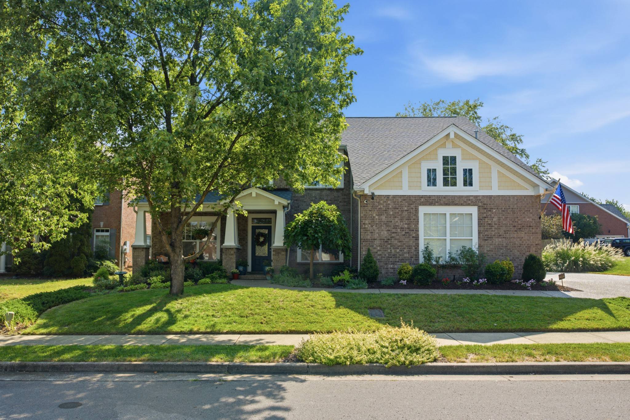1504 Pleasant Hollow Ln, Old Hickory, TN 37138