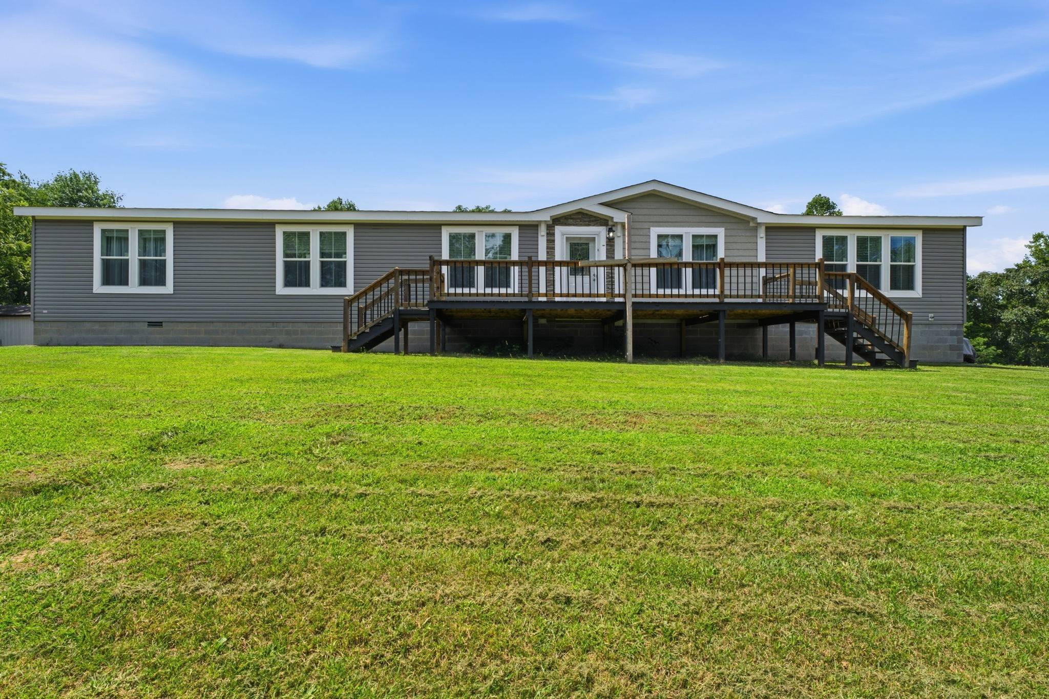 531 Pea Ridge Rd, Chestnut Mound, TN 38552