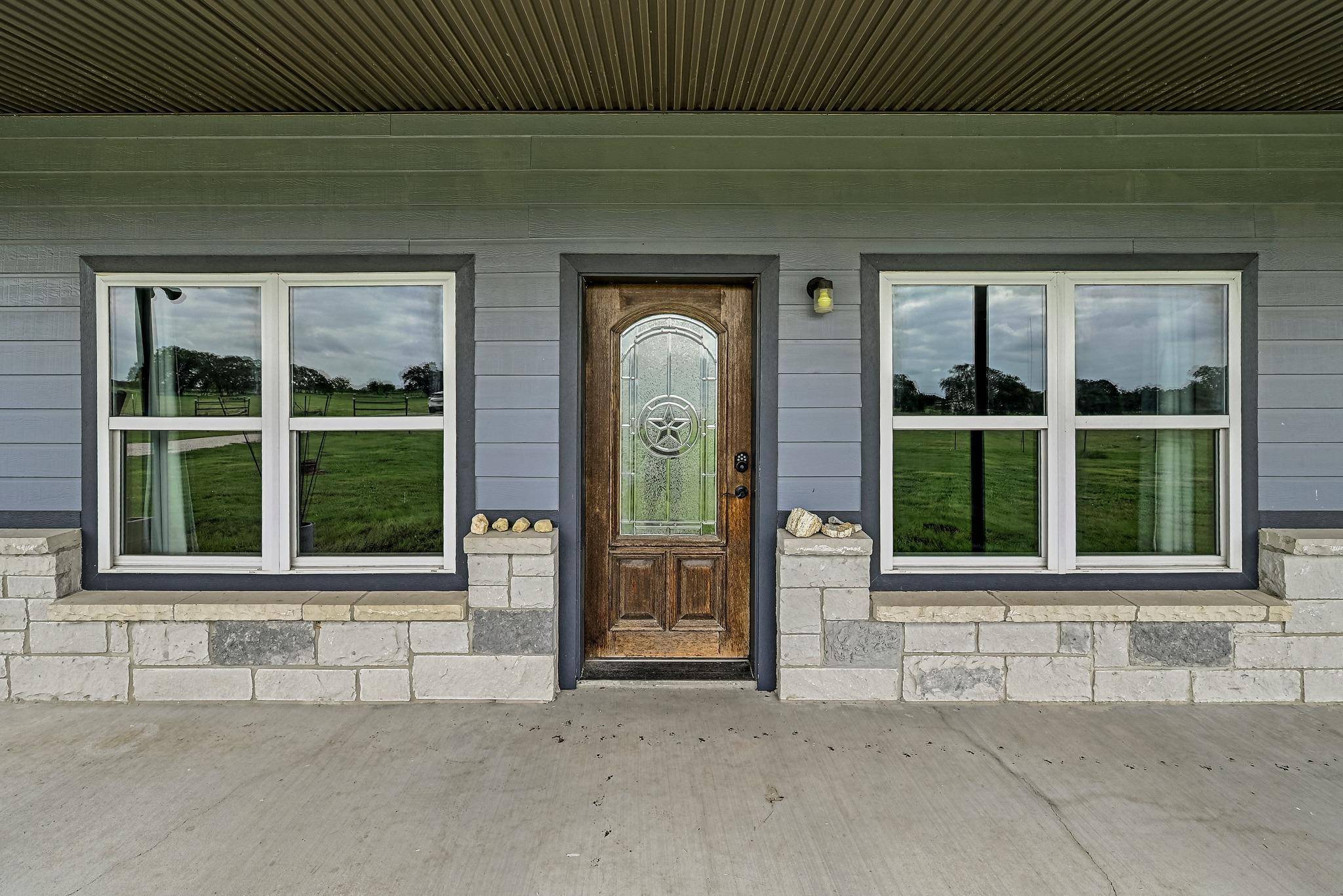 1608 County Road 204, Liberty Hill, TX 78642