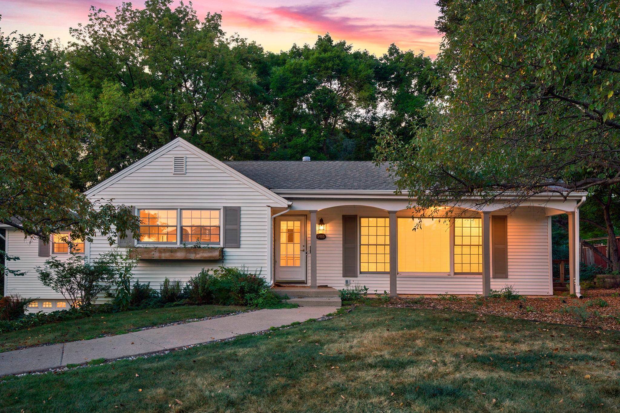 5916 Code AVE, Edina, MN 55436