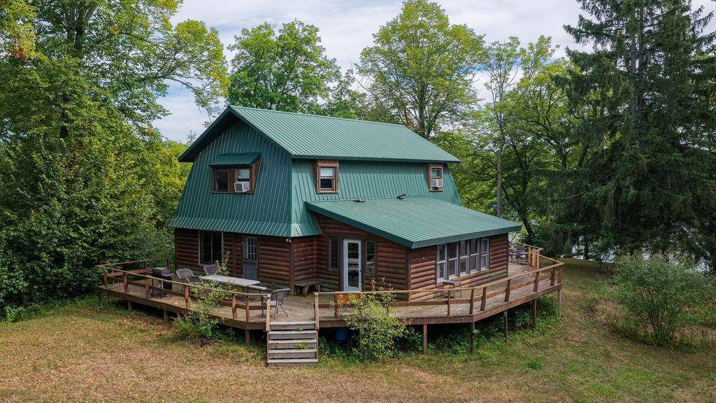 XXX Van Reed IS, Birchwood, WI 54817