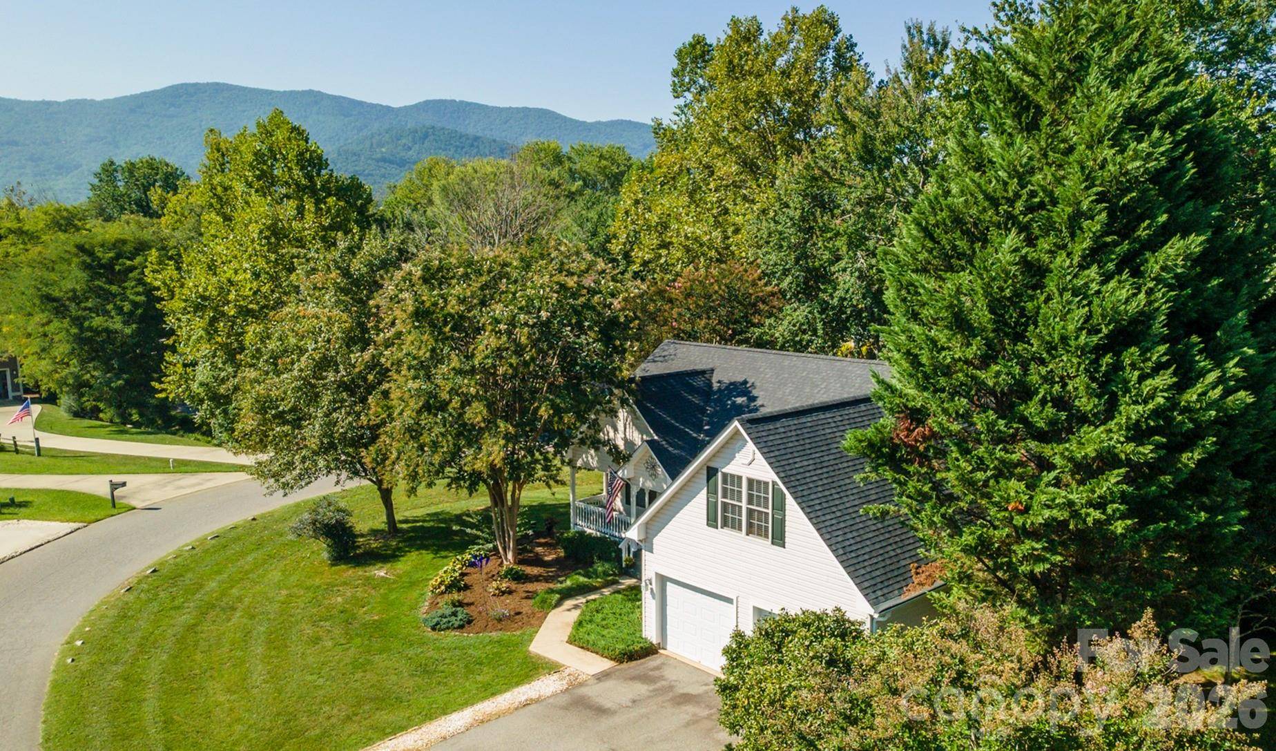 38 Eden Glen RD, Black Mountain, NC 28711