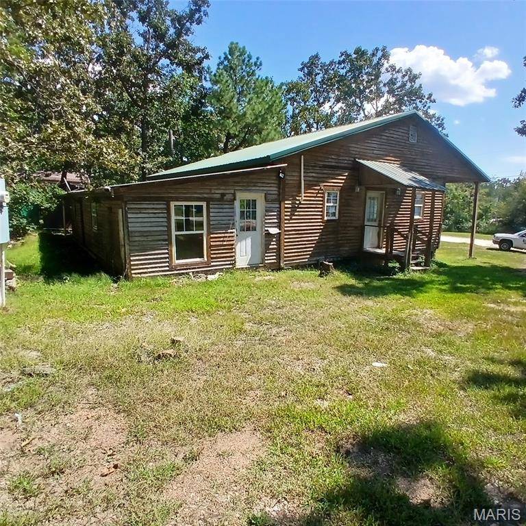 201 E Lakeview DR, Ironton, MO 63650