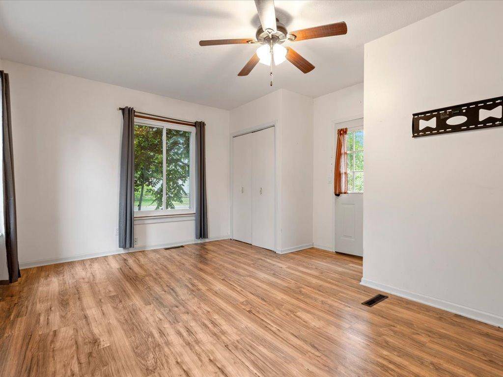 1505 Pine ST, Brainerd, MN 56401