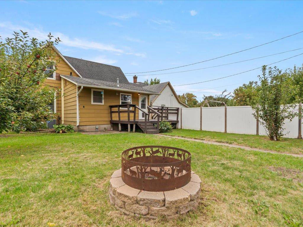 1505 Pine ST, Brainerd, MN 56401