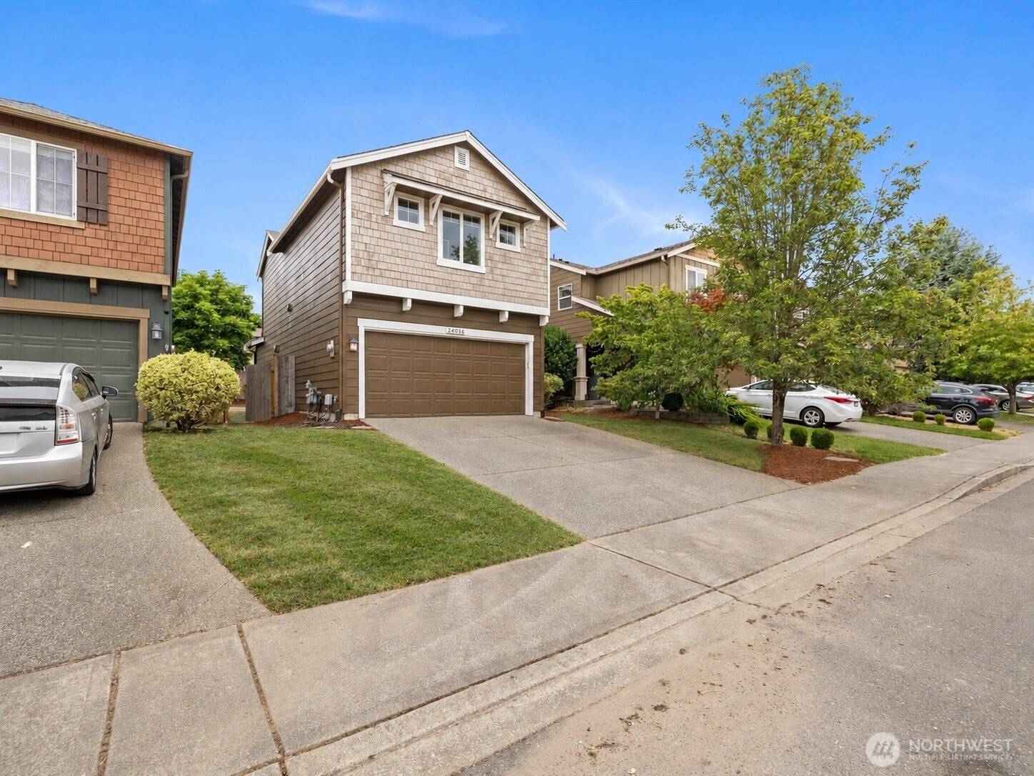 24036 SE 262nd PL, Maple Valley, WA 98038
