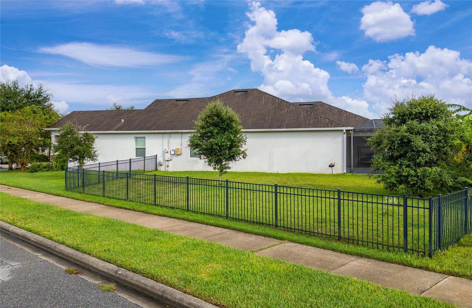 10899 LONGLEAF WOODS DR, Orlando, FL 32832