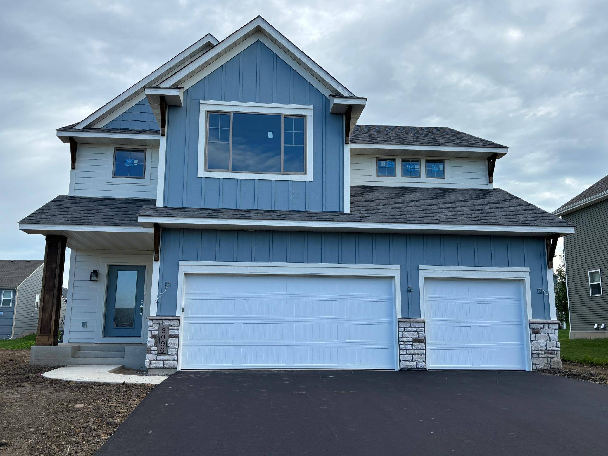 8096 180th ST W, Lakeville, MN 55044