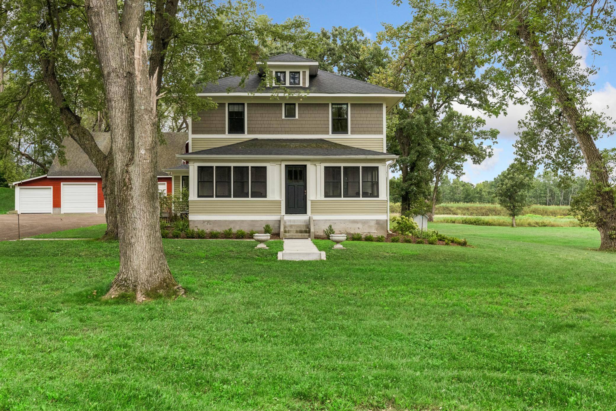 360 144th AVE, Houlton, WI 54082
