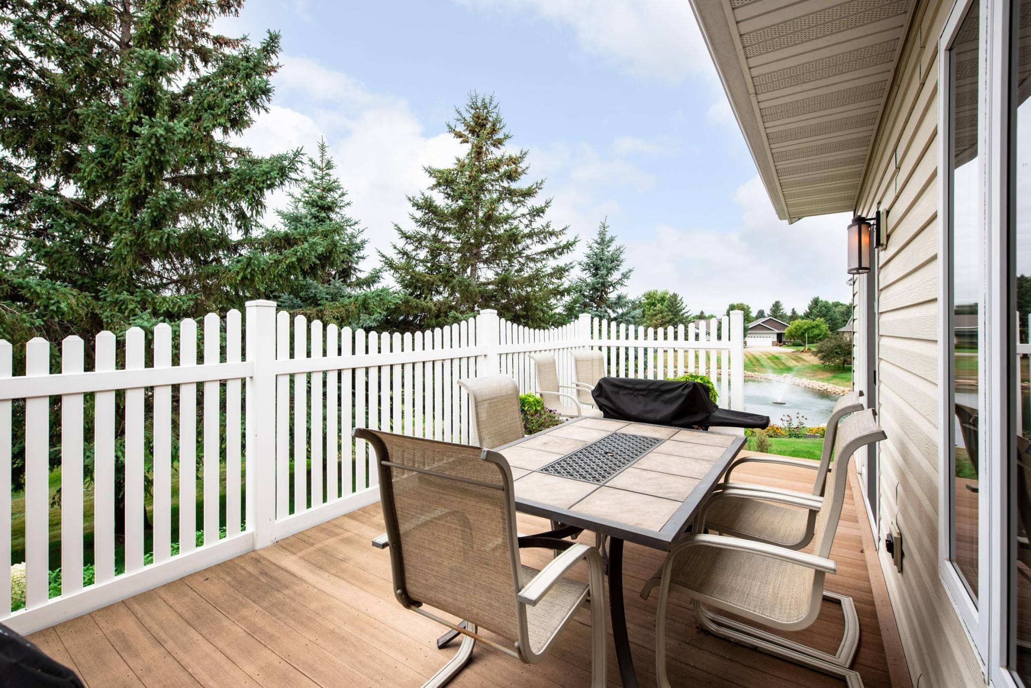 300 Ashley CT, Alexandria, MN 56308