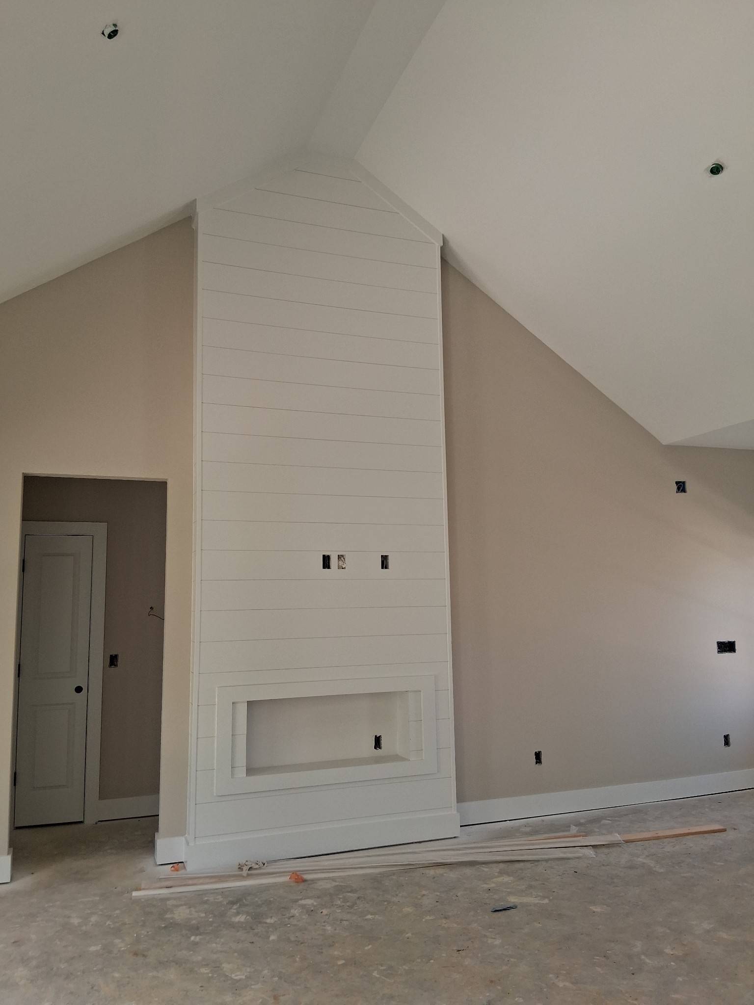 3213 Stonehorn Dr, Bell Buckle, TN 37020