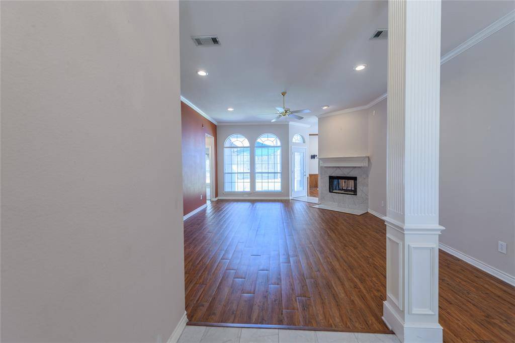 3120 Steve Drive, Hurst, TX 76054