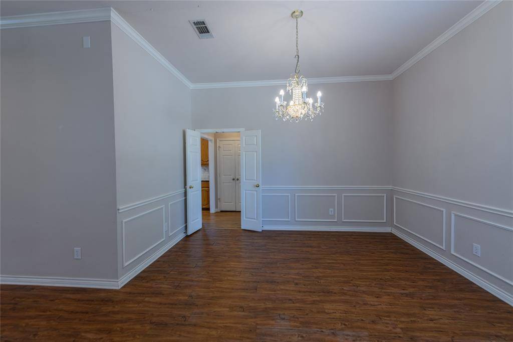 3120 Steve Drive, Hurst, TX 76054