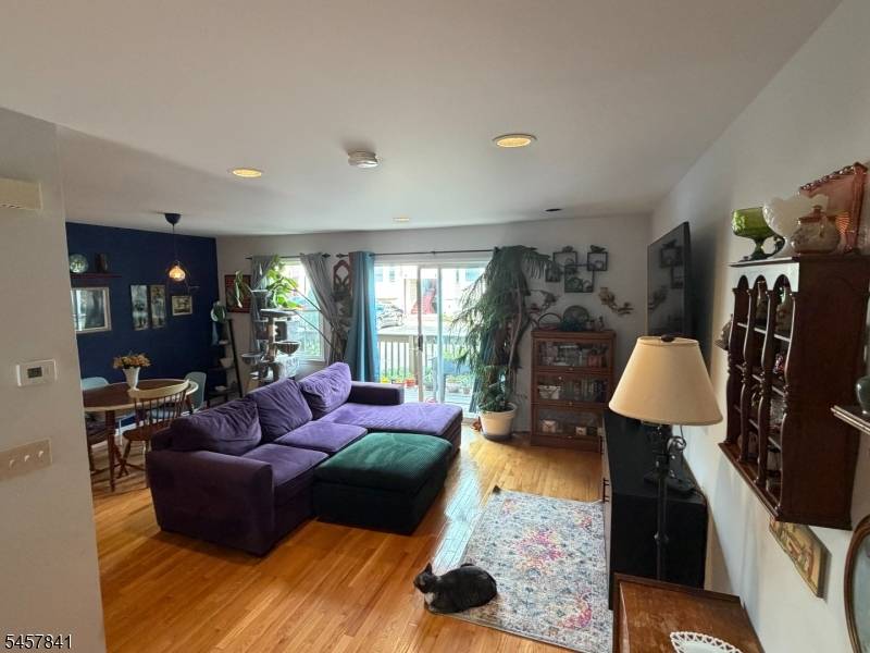 45 Royal Ave #28, Hawthorne Boro, NJ 07506