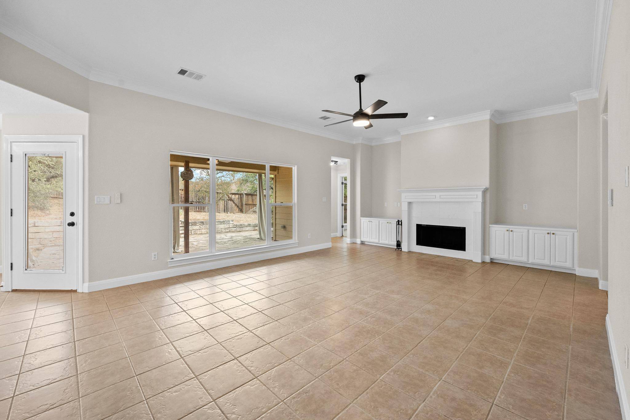 20904 Van Allen CV, Lago Vista, TX 78645