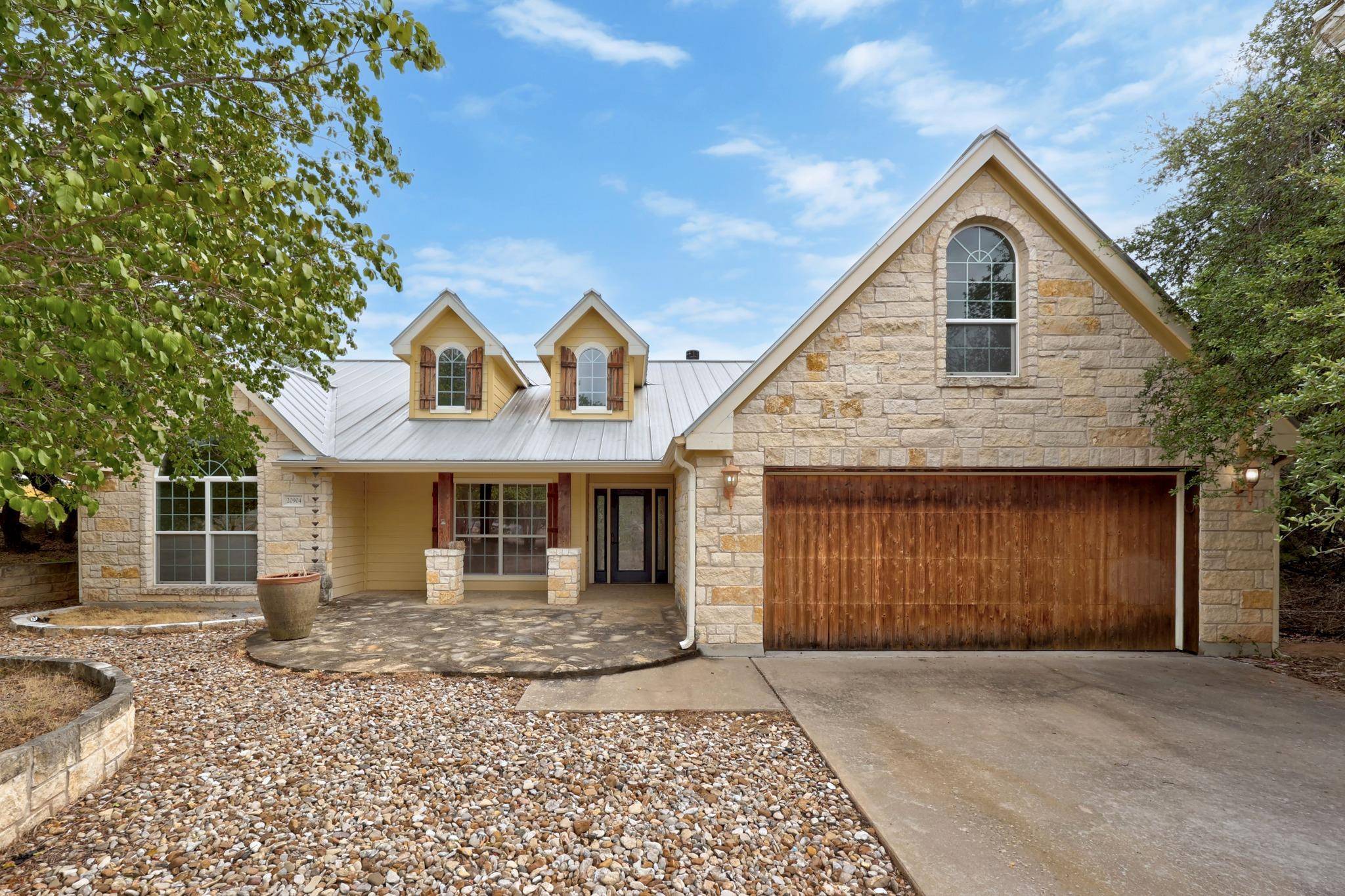 20904 Van Allen CV, Lago Vista, TX 78645