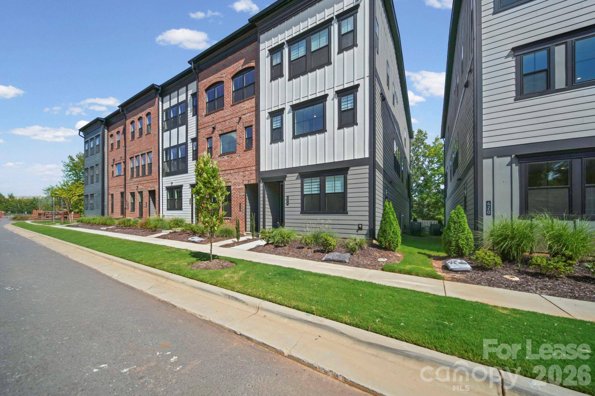 424 Old Town Village RD #30, Waxhaw, NC 28173