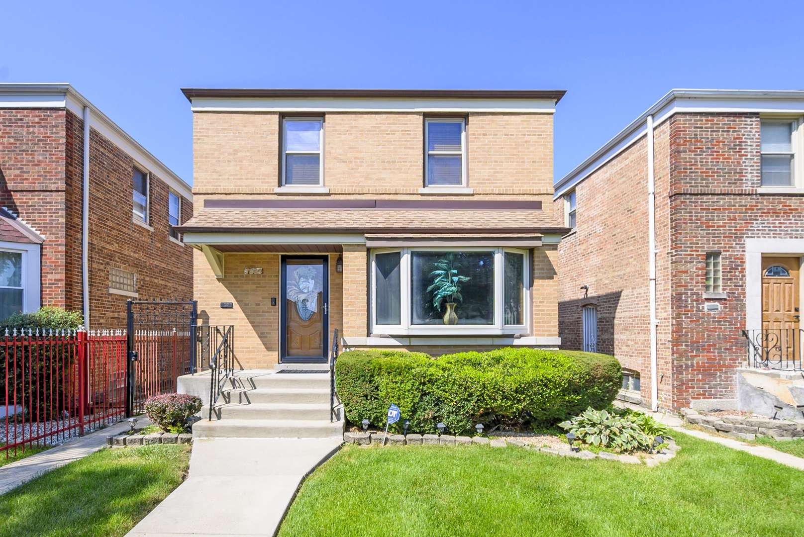 7234 S Albany AVE, Chicago, IL 60629