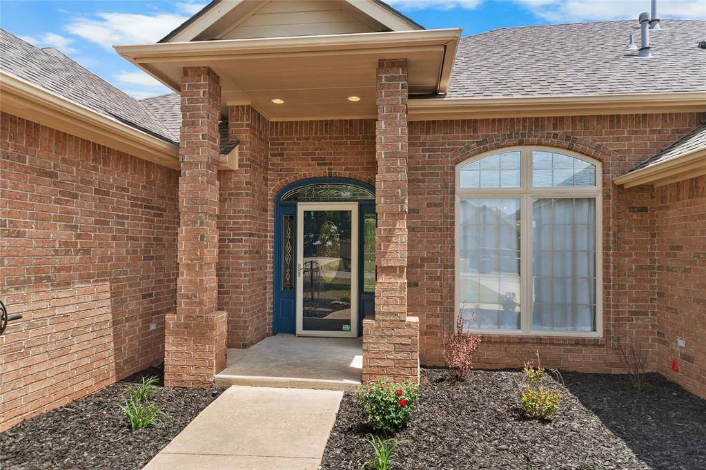 44743 Kingsbury LN, Shawnee, OK 74801