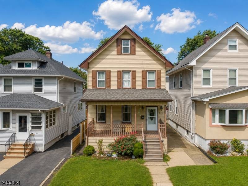 911 Jersey Ave, Elizabeth City, NJ 07202