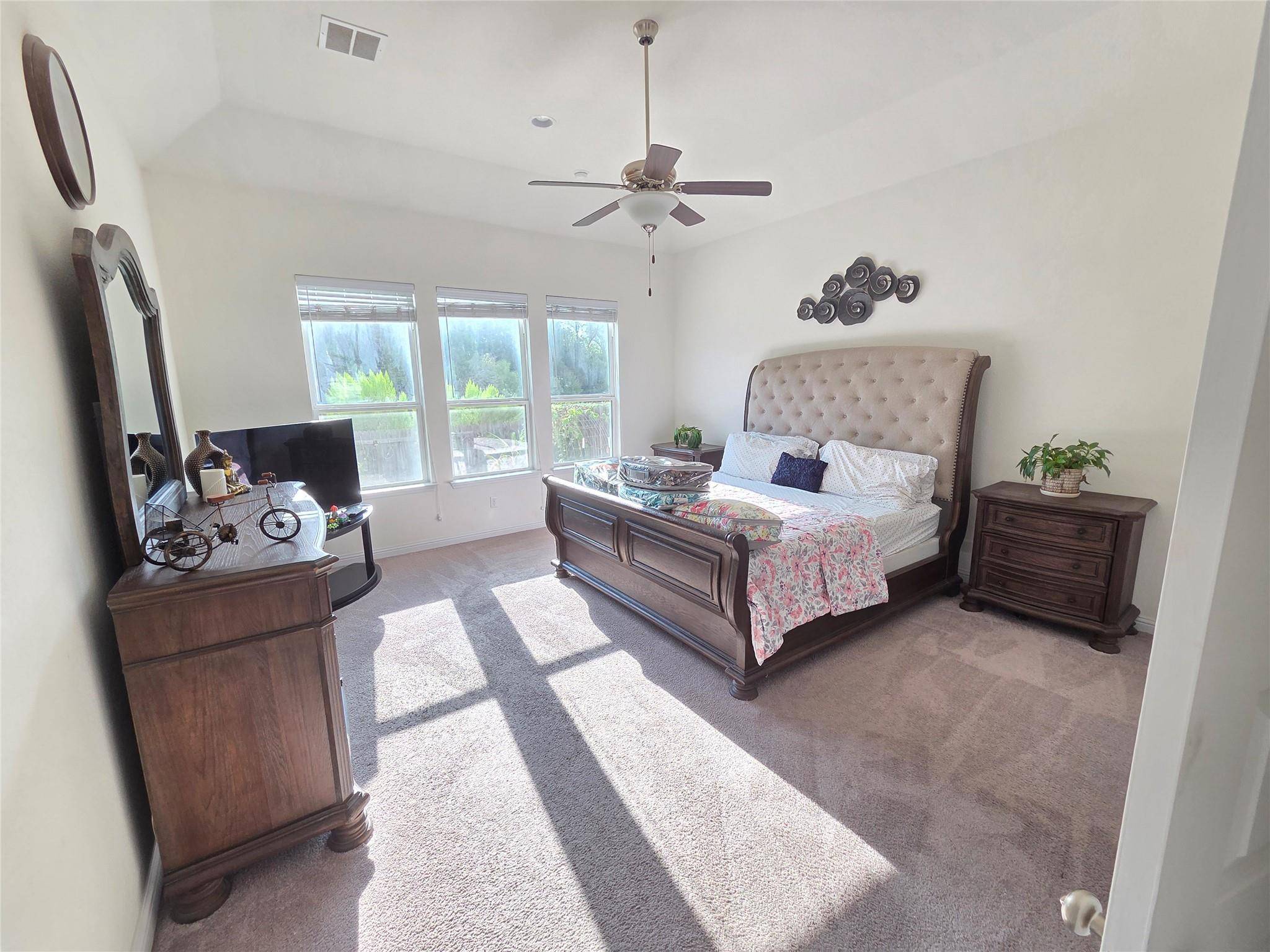 1717 Navajo Song LN, Leander, TX 78641