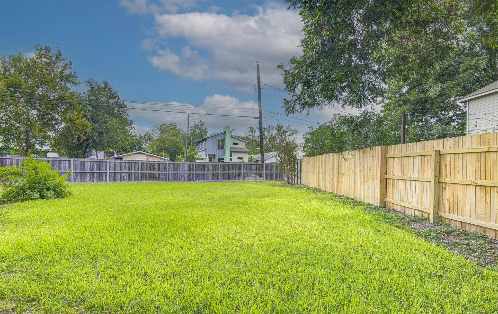 1106 Berger ST, Austin, TX 78721