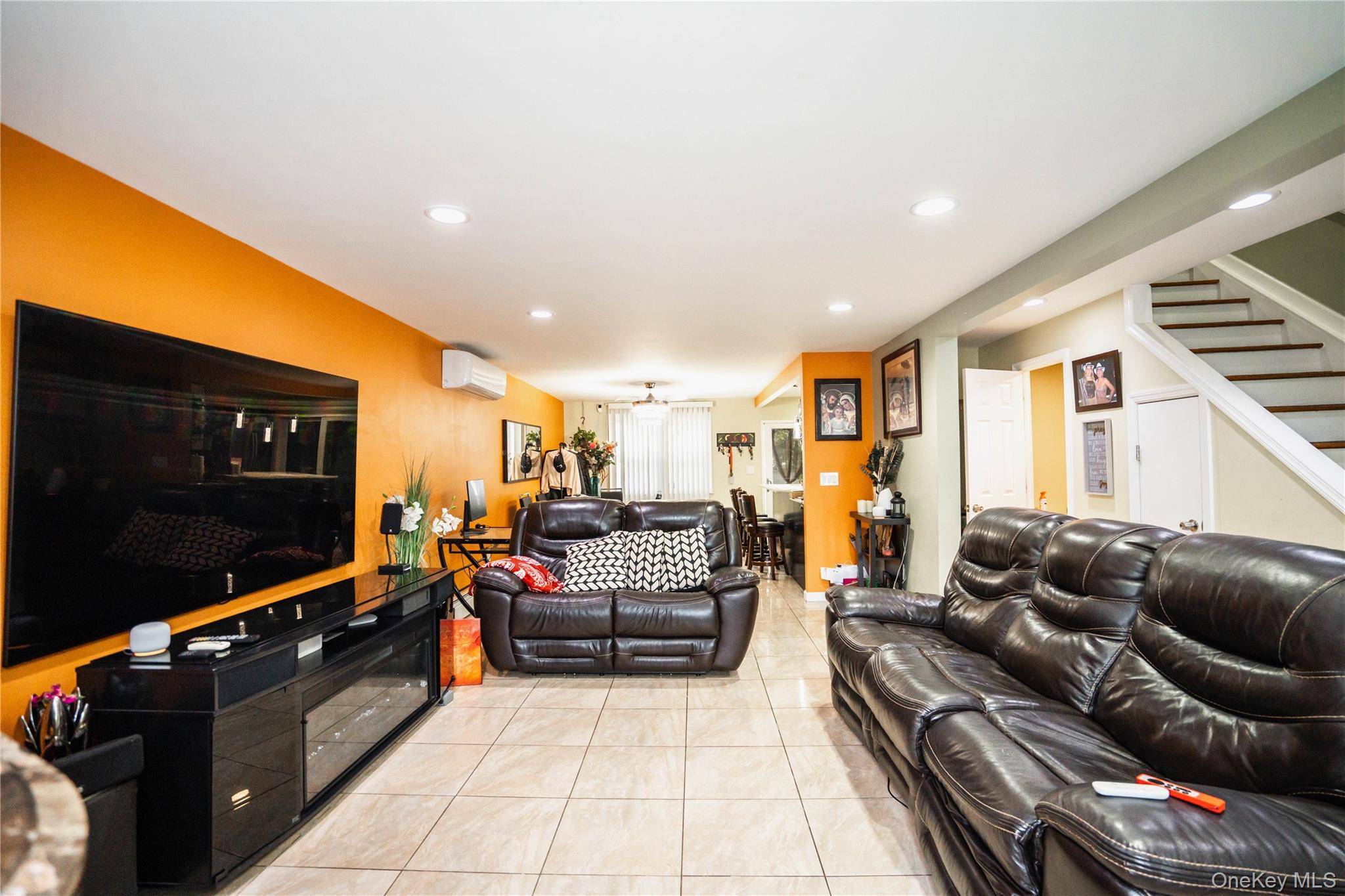 246 Hoover RD, Yonkers, NY 10710