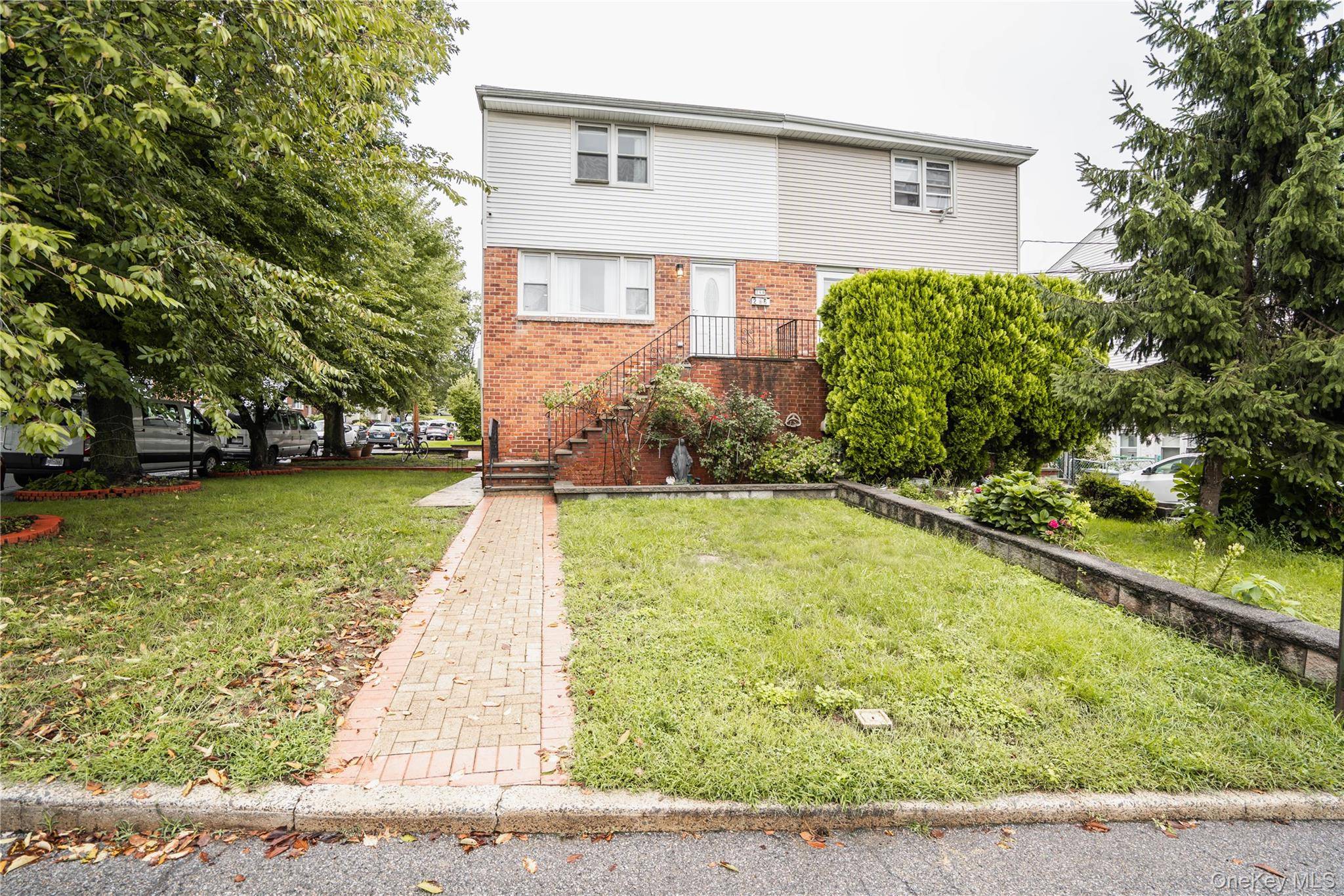 246 Hoover RD, Yonkers, NY 10710