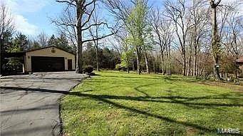 7161 Carriage Hills LN, Cedar Hill, MO 63016