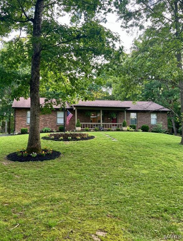 7161 Carriage Hills LN, Cedar Hill, MO 63016