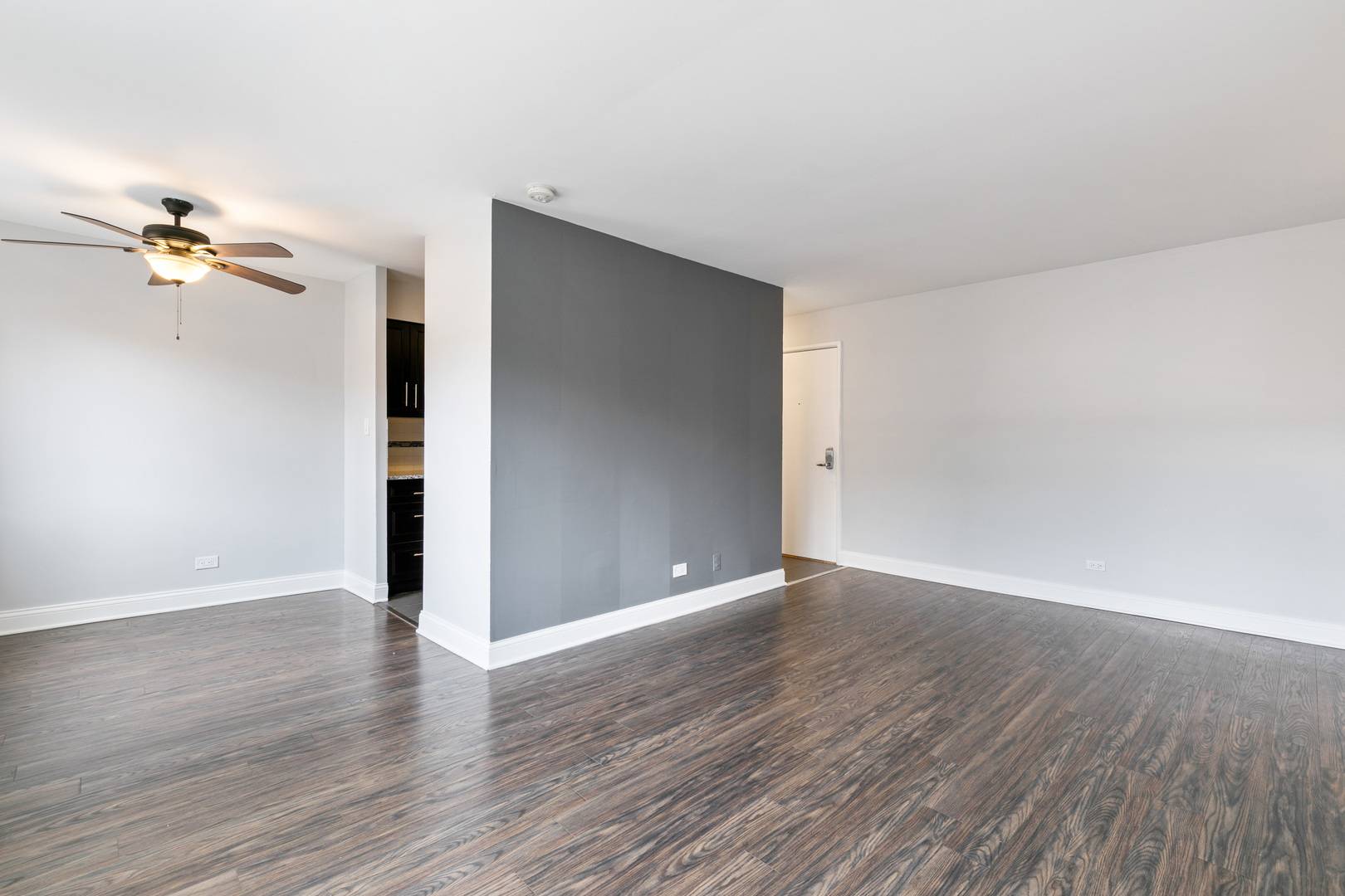 5534 N Kenmore AVE #408, Chicago, IL 60640
