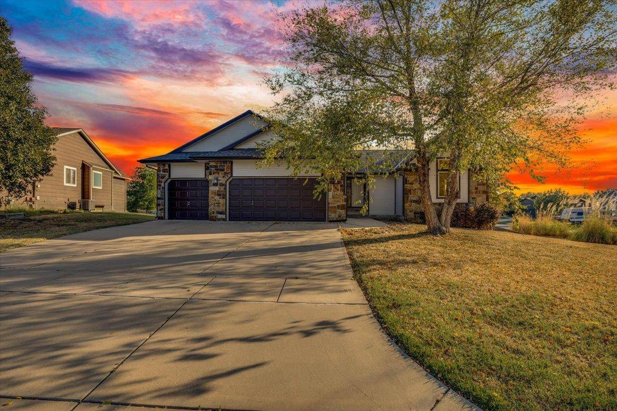 4766 N Canterbury, Park City, KS 67219
