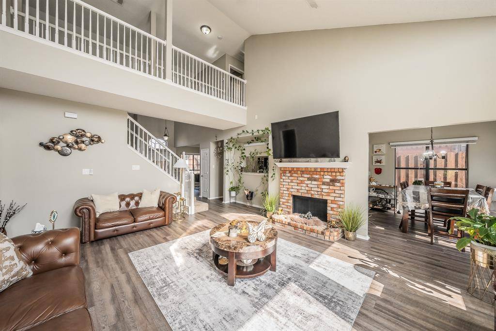 2322 Wilmette Drive, Arlington, TX 76018