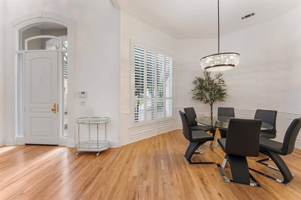 17 Woodcreek Lane, Frisco, TX 75034
