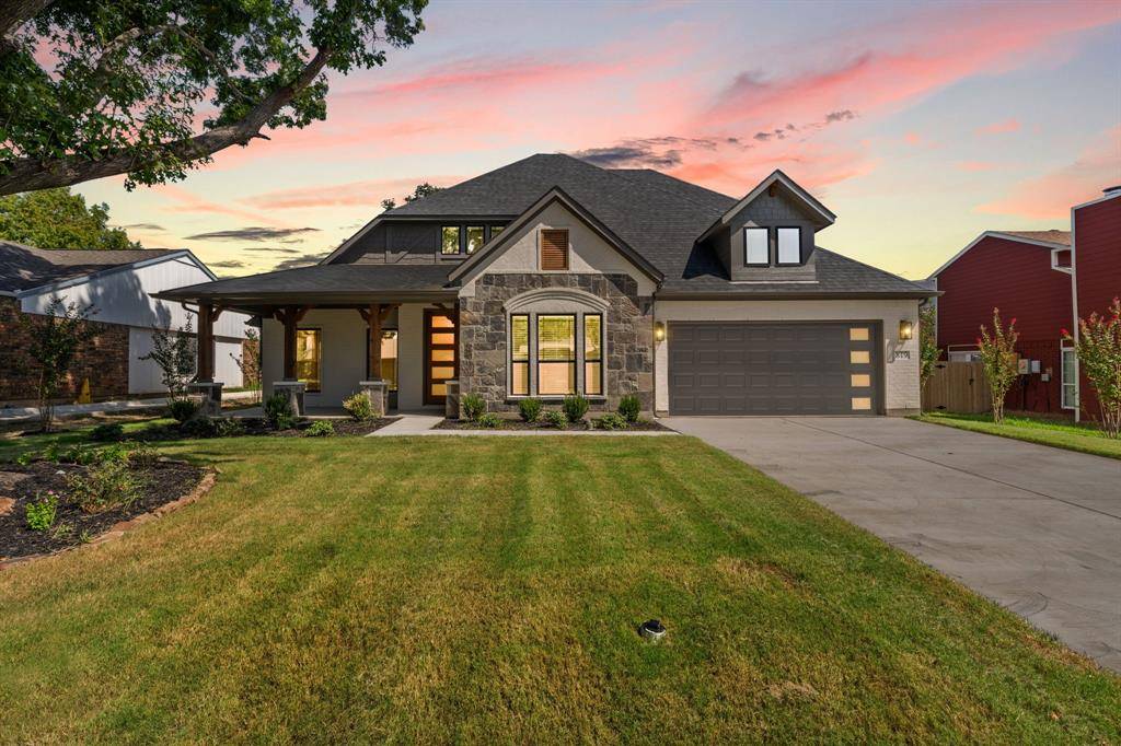 819 Beverly Drive, Grapevine, TX 76051