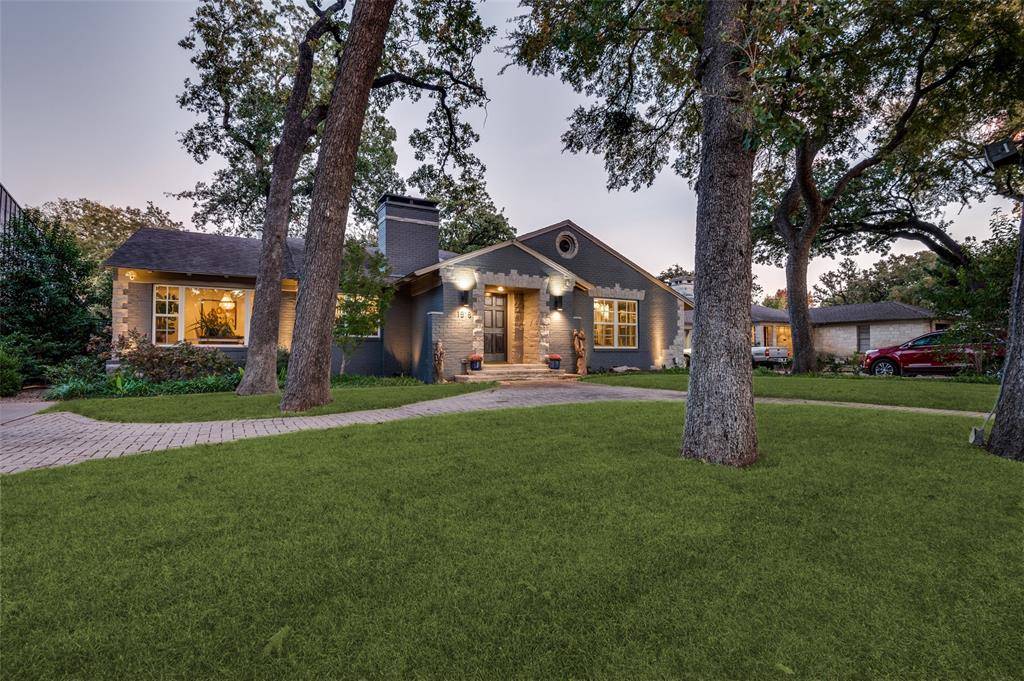 1518 Oak Knoll Street, Dallas, TX 75208