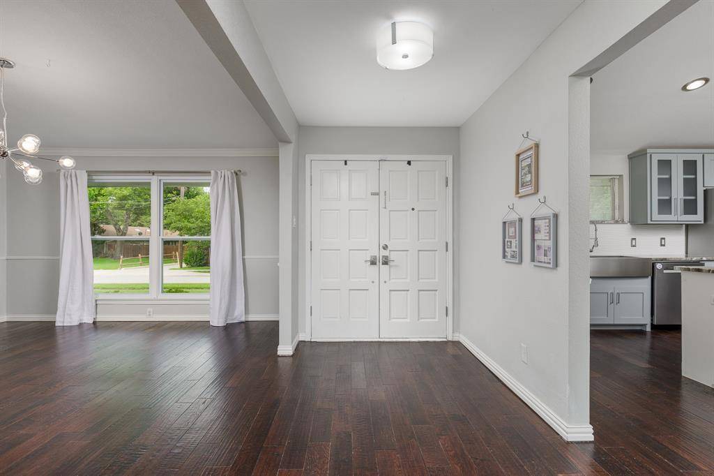 3672 Midpines Drive, Dallas, TX 75229