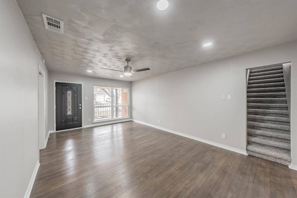 4518 Live Oak Drive, Mesquite, TX 75150